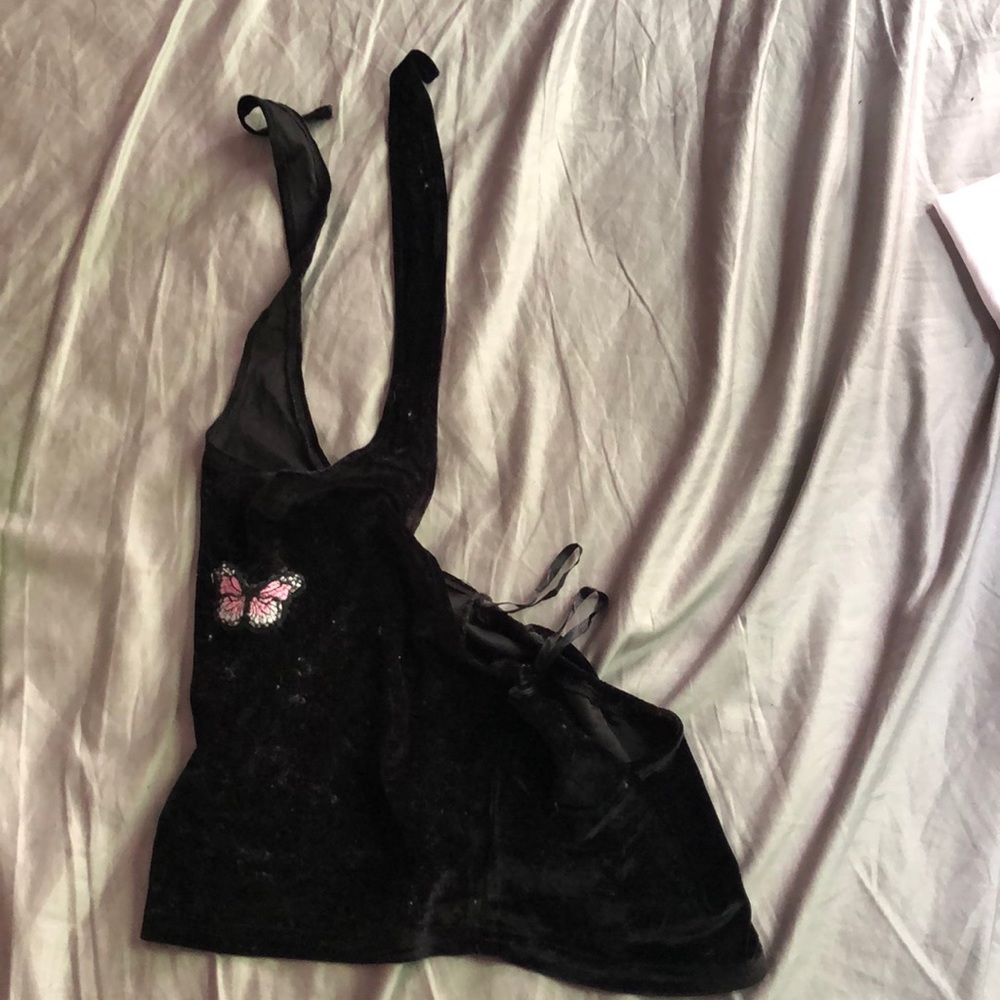 crop top - Picture 2 of 5